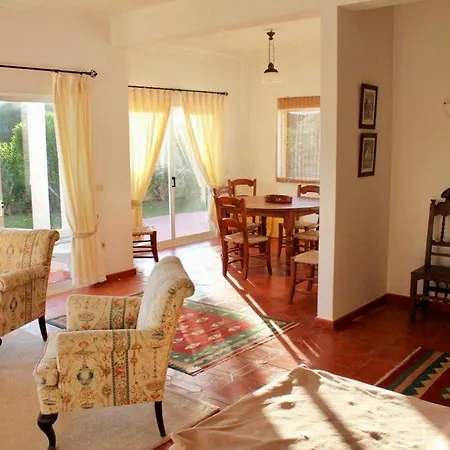 Casa 2 Holiday home Raposeira (Faro)